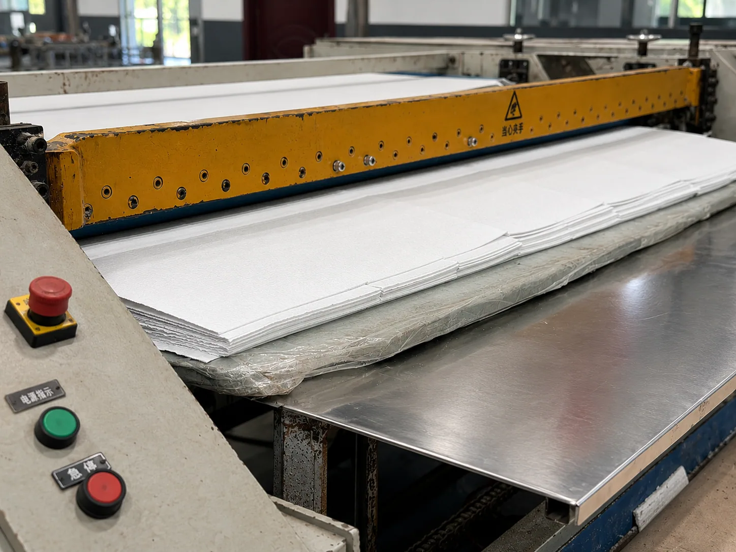 Pre-cut AGM separator sheets