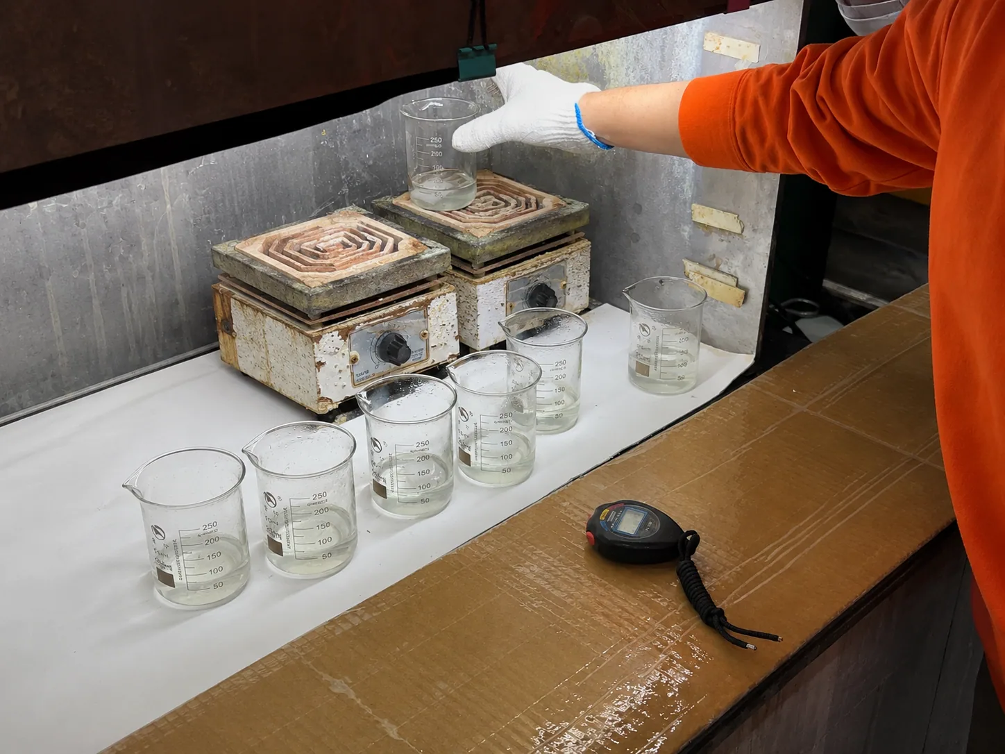 AGM separator acid absorption testing